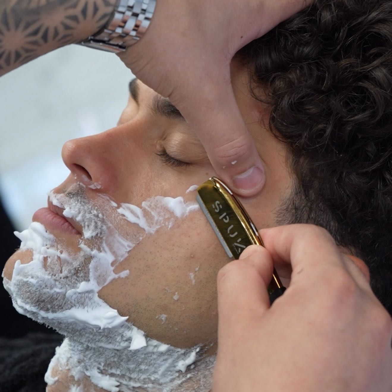 Hot towel cut-throat shave at COS Male Image